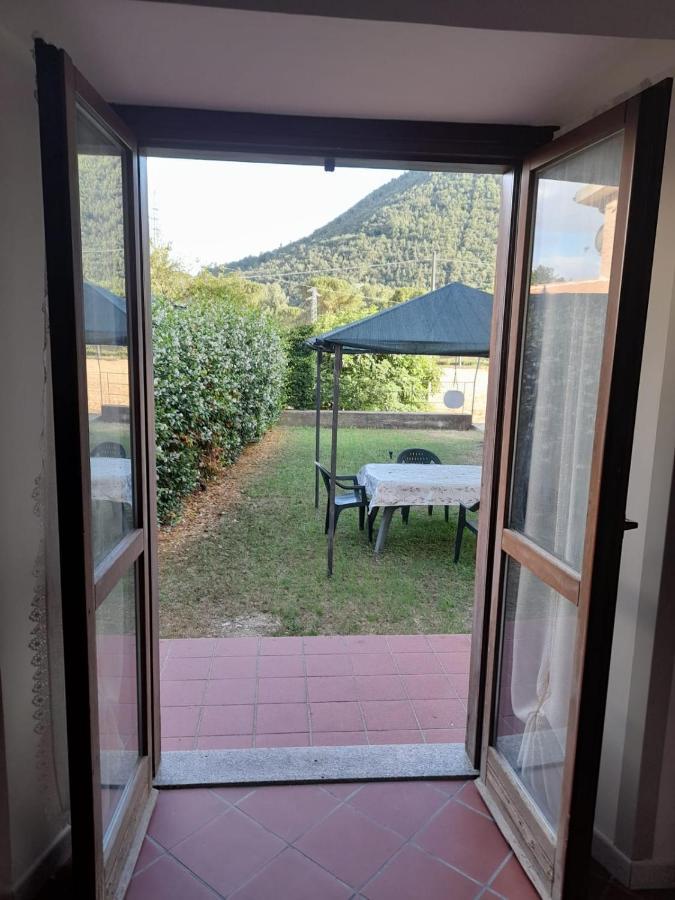 Il Sogno Di Bea Apartment Терни Екстериор снимка